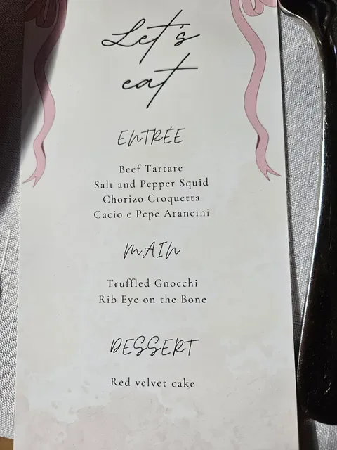 Lorraine's Bistro