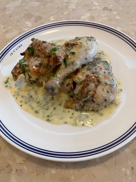Loulou Bistro, Boulangerie & Traiteur