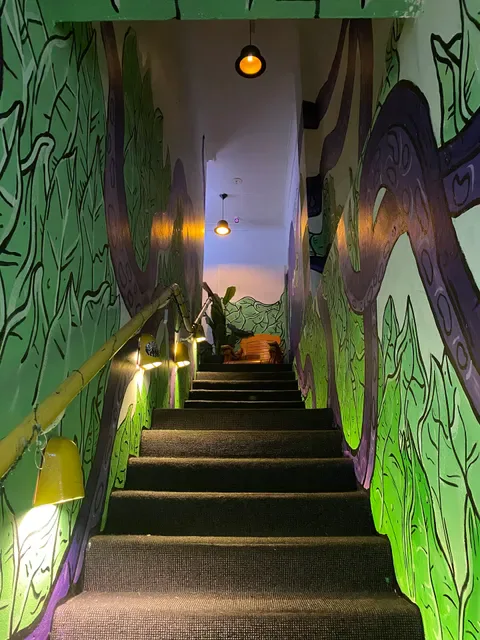 Low And Lofty's Cocktail Bar & BBQ Restaurant Cronulla