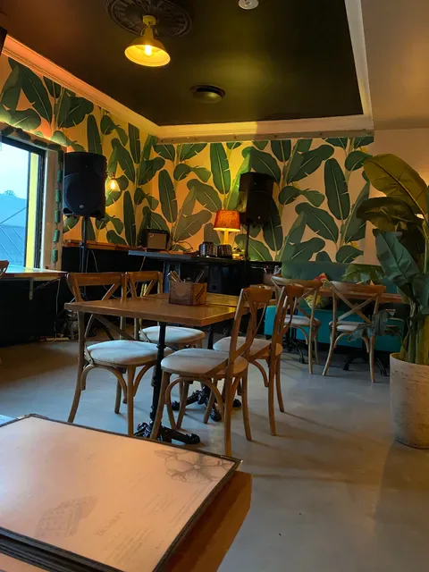 Low And Lofty's Cocktail Bar & BBQ Restaurant Cronulla