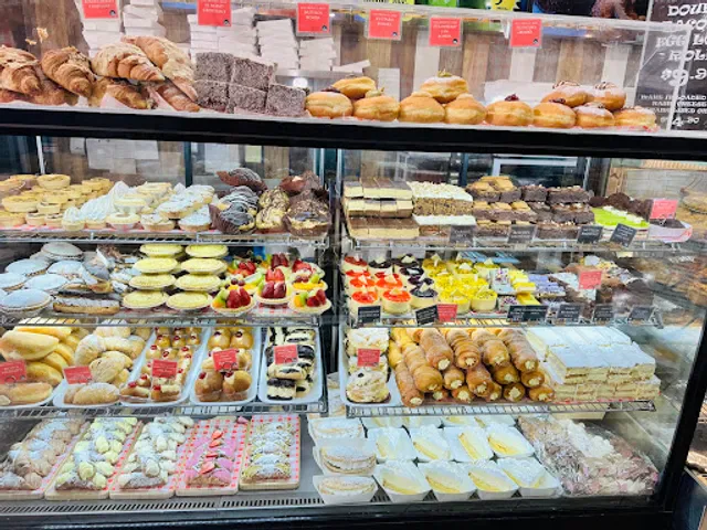 Luddenham Village Cafe