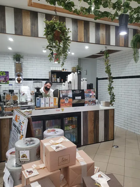 Luddenham Village Cafe