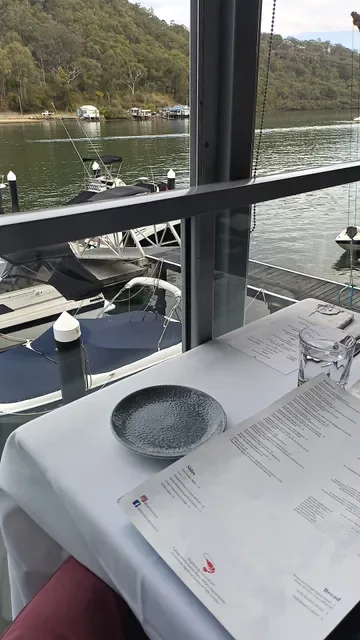 Lugarno Seafood Restaurant