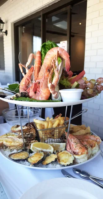Lugarno Seafood Restaurant