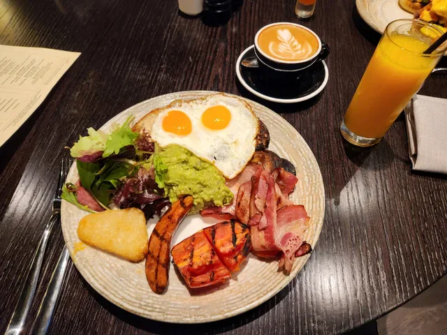 Luke's Kitchen at Kimpton Margot Hotel Sydney