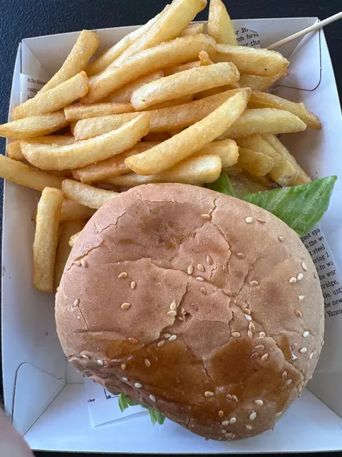 Macquarie Park Boathouse Cafe