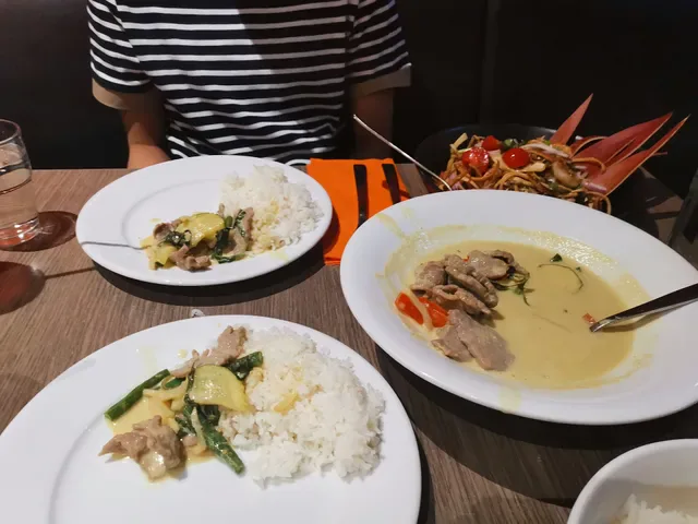 Maenam Lao & Thai Strathfield