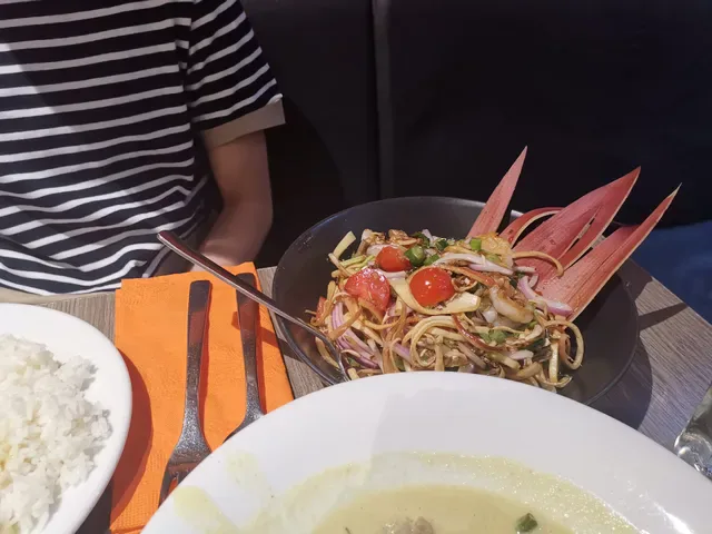 Maenam Lao & Thai Strathfield