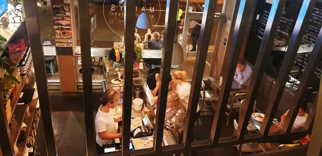Maisys - Restaurant & Cafe
