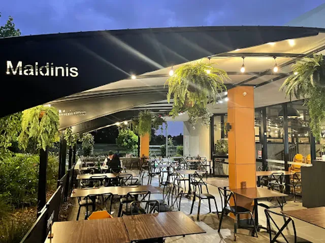 Maldini's By The River