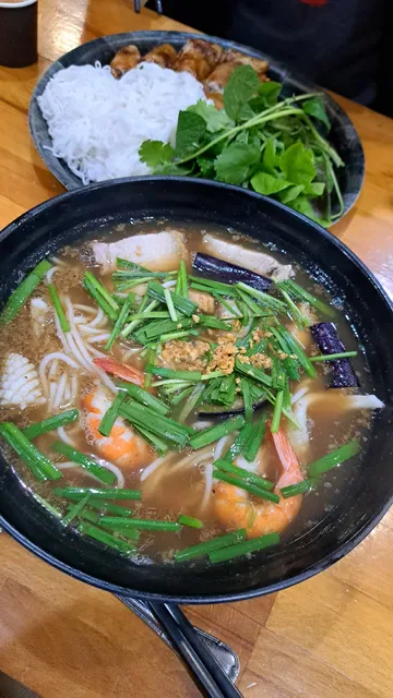 Mam Mam Bankstown Restaurant