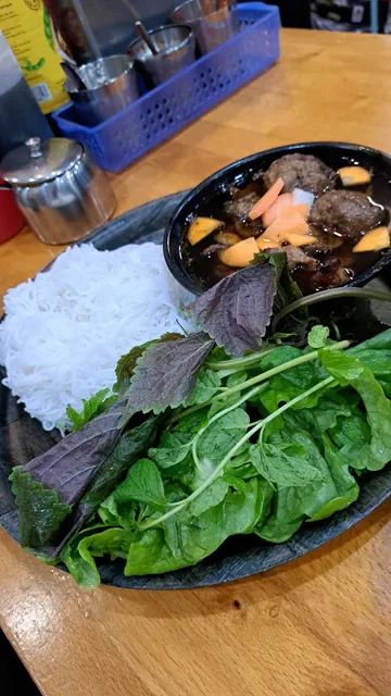 Mam Mam Bankstown Restaurant
