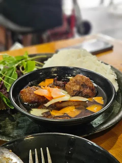 Mam Mam Bankstown Restaurant