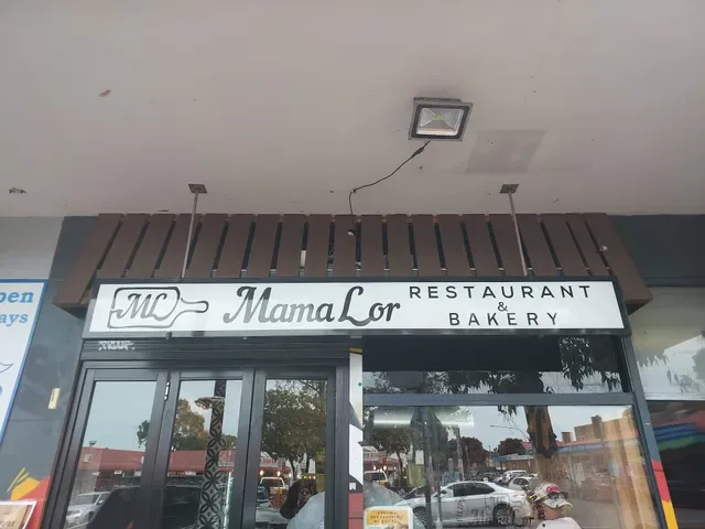 Mama Lor Restaurant & Bakery