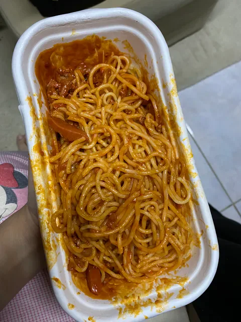 Mama Lor Restaurant & Bakery