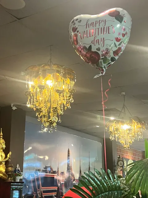 Manee Manee Thai Restaurant