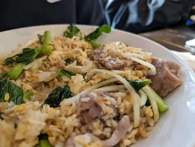 Manee Manee Thai Restaurant