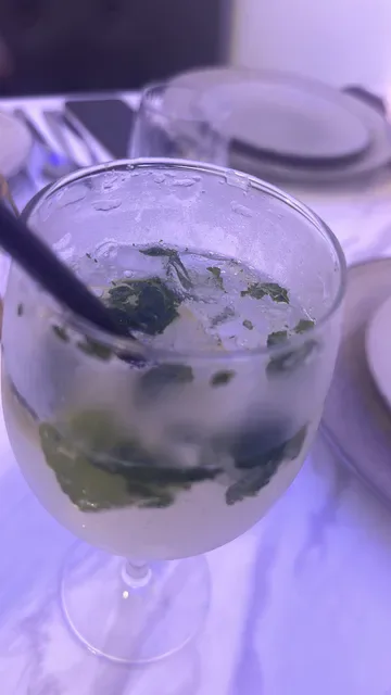 Mangi's Kitchen & Bar