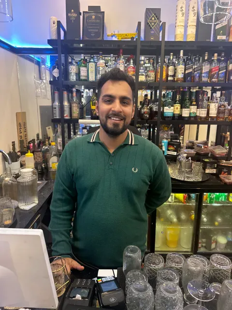 Mangi's Kitchen & Bar