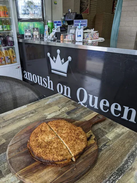 Manoush on Queens