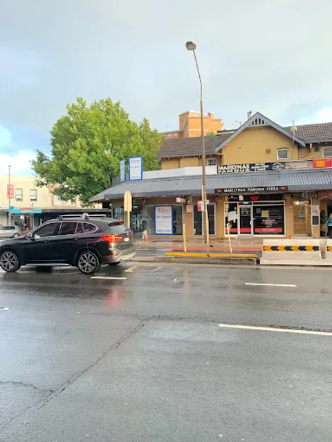 Marilyna's Famous Pizza Cremorne