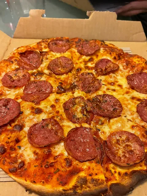 Marilyna's Famous Pizza Cremorne