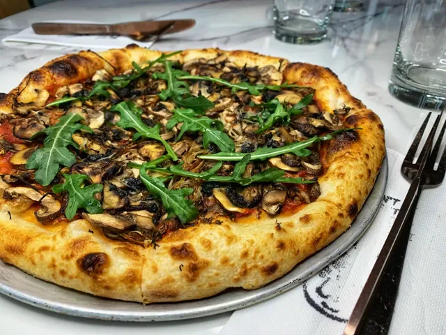 Mark And Vinny's