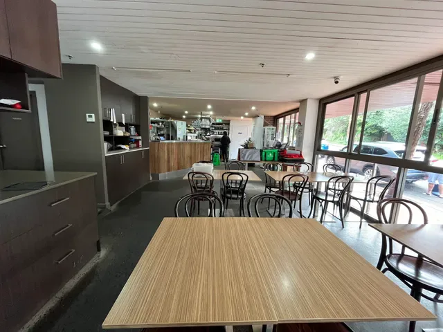 Mark's at Oatley