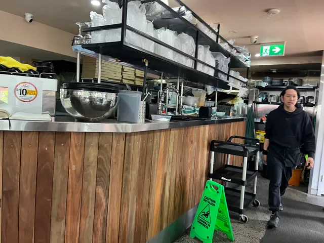 Mark's at Oatley