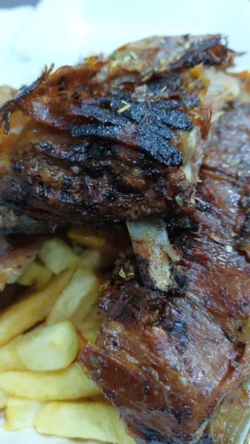 Maroubra Charcoal Chickens