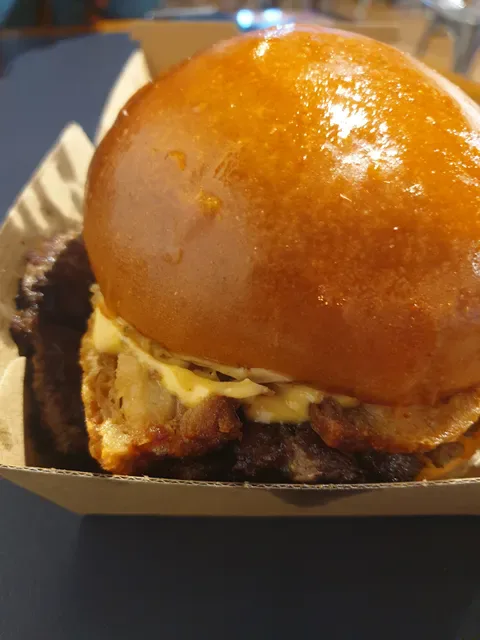 Mate Burger