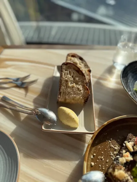 Me-Gal Restaurant