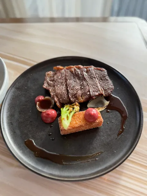 Me-Gal Restaurant