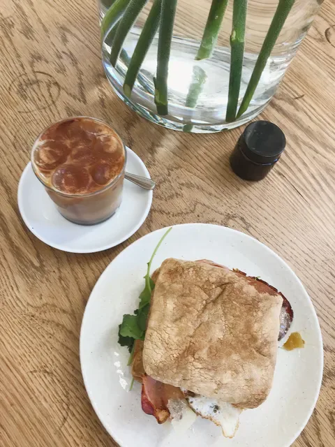Mecca Coffee - Alexandria
