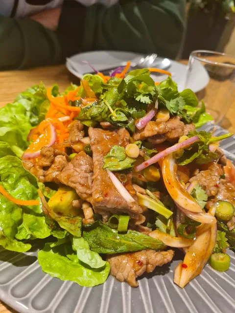 Melov Thai