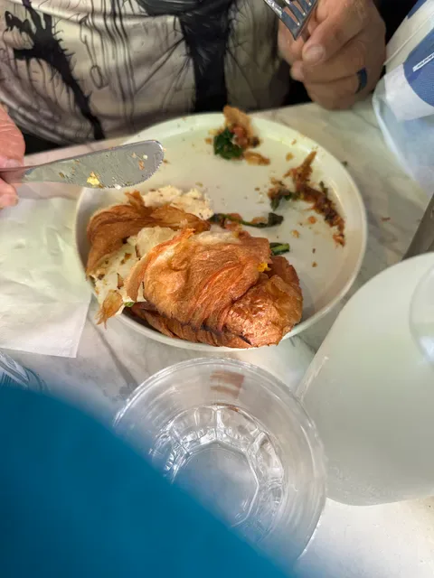 Melted Monster cafe