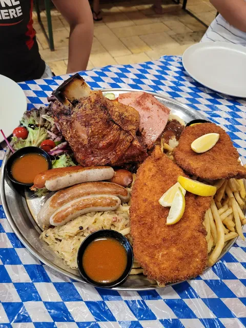 Mia's Cronulla German Beerhall
