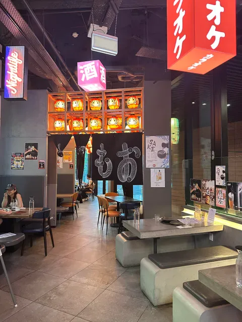 Miji Bar & Grill