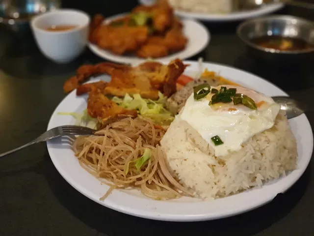 Miss Saigon Restaurant