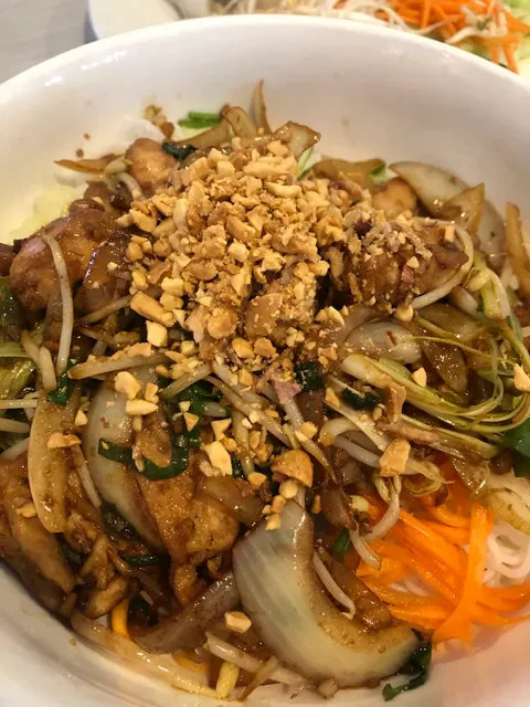 Miss Saigon Restaurant
