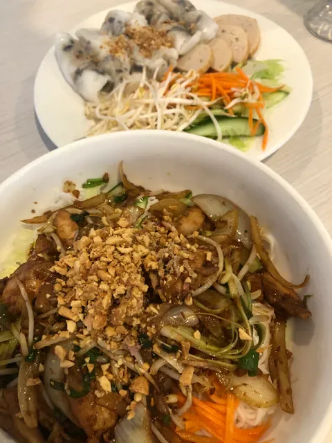 Miss Saigon Restaurant