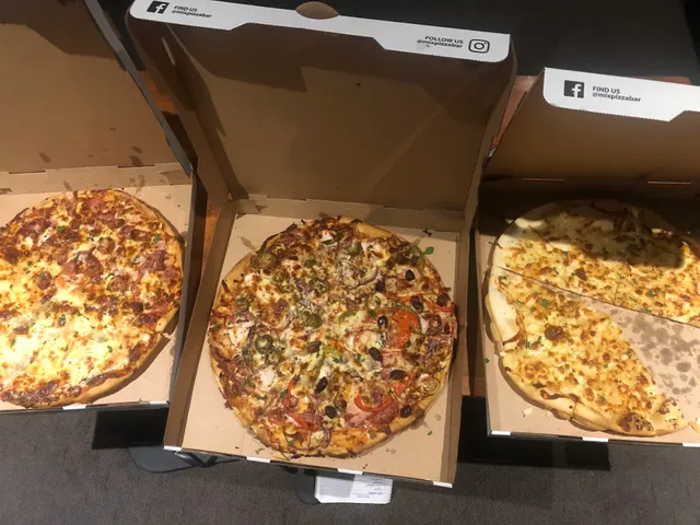 Mix Pizza Bar