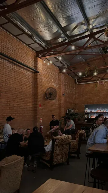 Mixtape Brewing & Bar