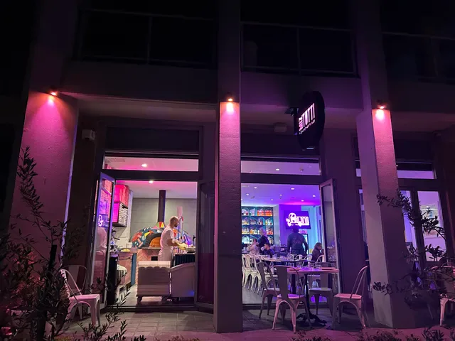 Miz Tutti Pizzeria & Other Things