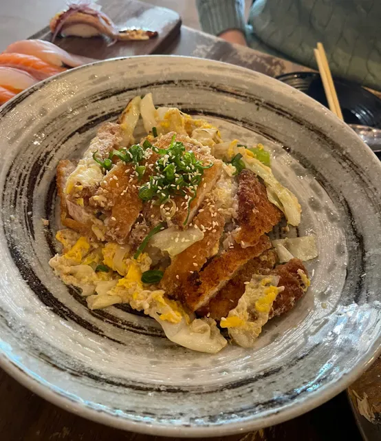 Moeru Japanese Restaurant (Welcome to call and order takeaway)