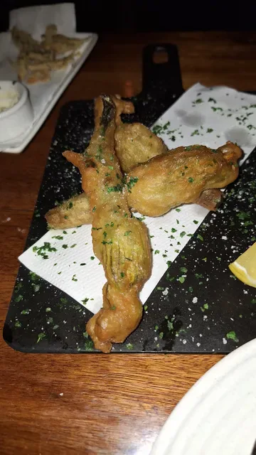 Mojo's Tapas Bar
