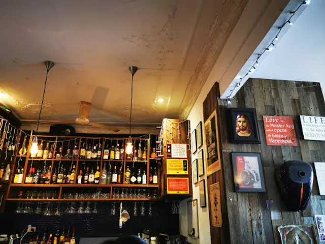 Mojo's Tapas Bar