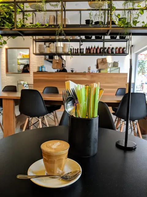 Momo Bar Dee Why