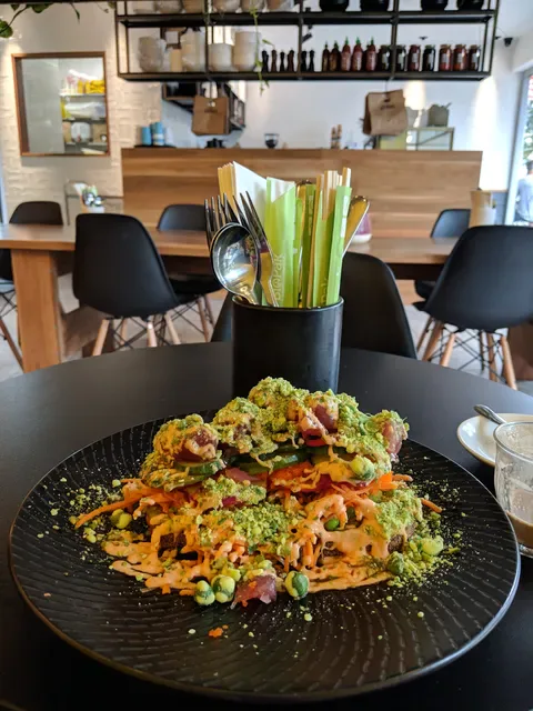 Momo Bar Dee Why