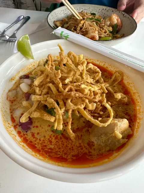 Mon Thai Eatery